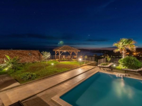 Holiday Home Villa Bugenvila